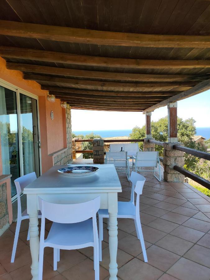 Villa Unica - Appartamenti Alba E Tramonto Isola Rossa Buitenkant foto