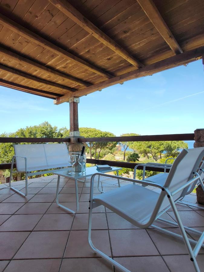 Villa Unica - Appartamenti Alba E Tramonto Isola Rossa Buitenkant foto